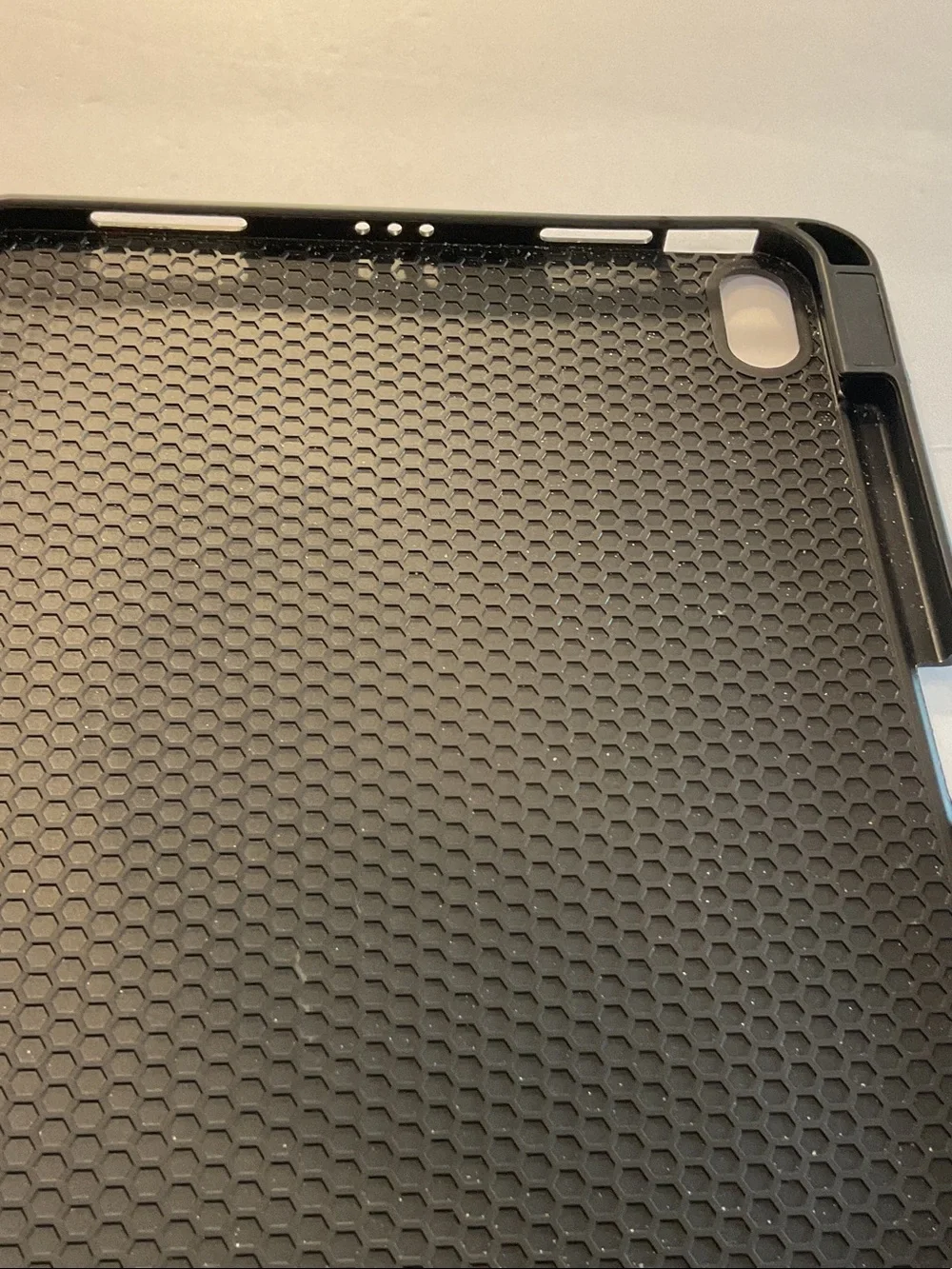 NWOT Tablet Folio Case with Honeycomb Inner Shell - Charcoal